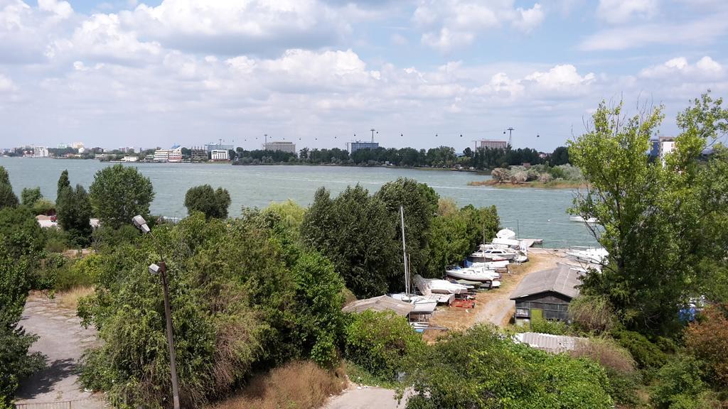 Antos Deluxe Apartment Constanţa Eksteriør billede