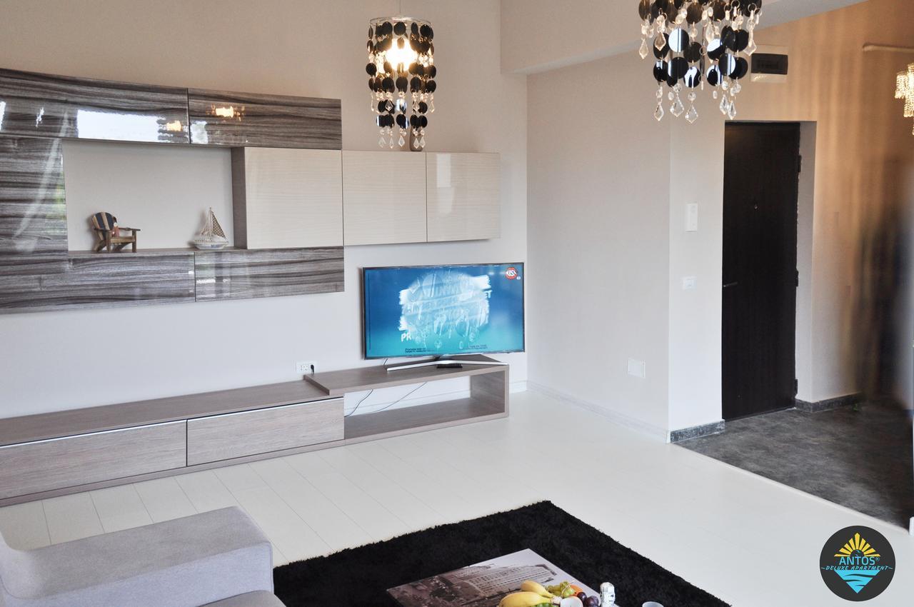 Antos Deluxe Apartment Constanţa Eksteriør billede